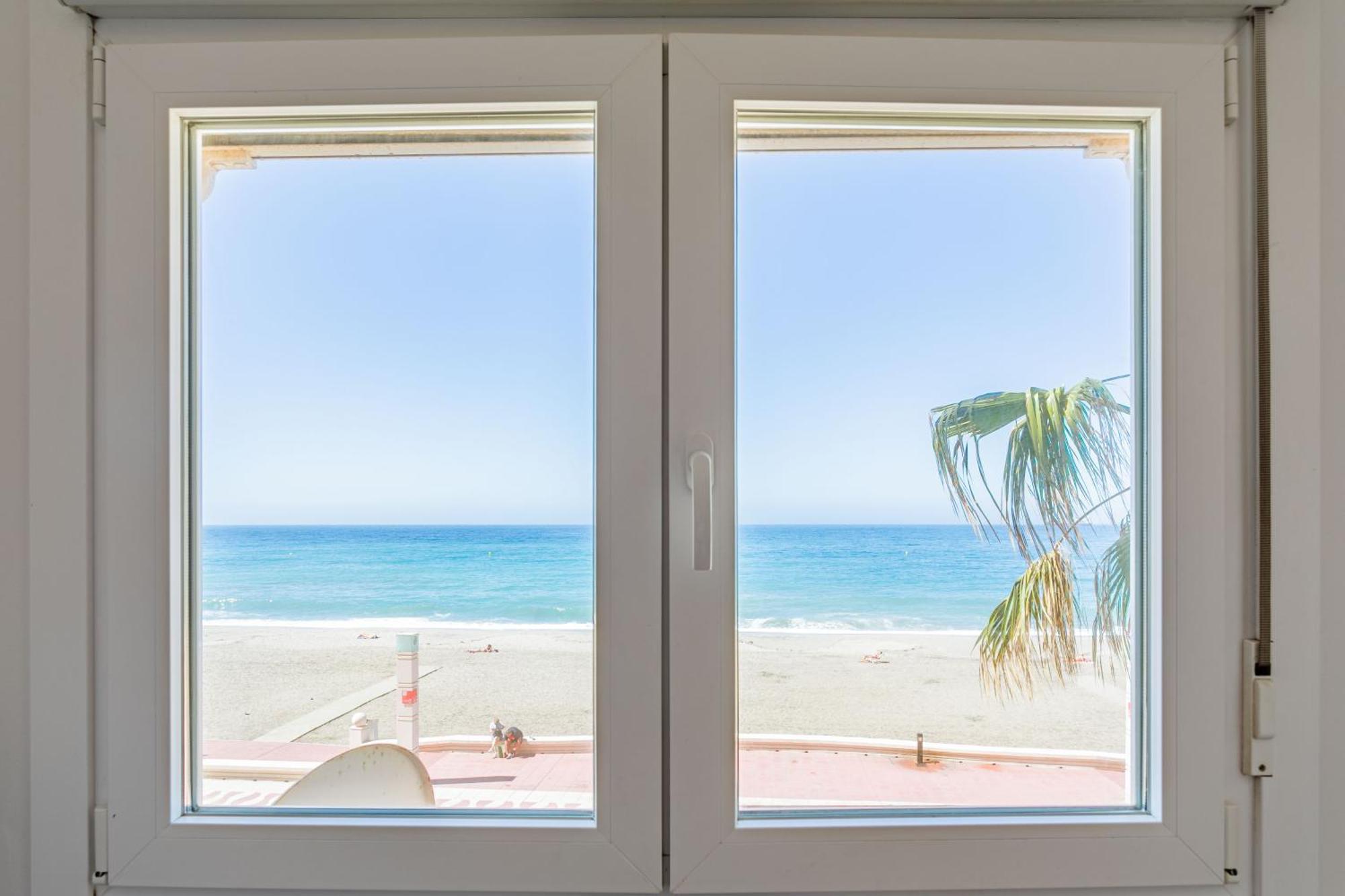 Trendyhomes Zapillo Beach - Primera Linea De Playa Almería Exteriör bild
